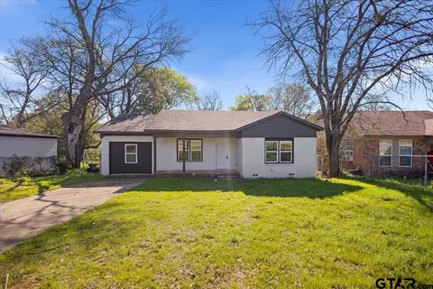 3024 Frankston Hwy, Tyler, TX 75701