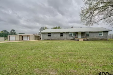 667 Allen Rd, Longview, TX 75605