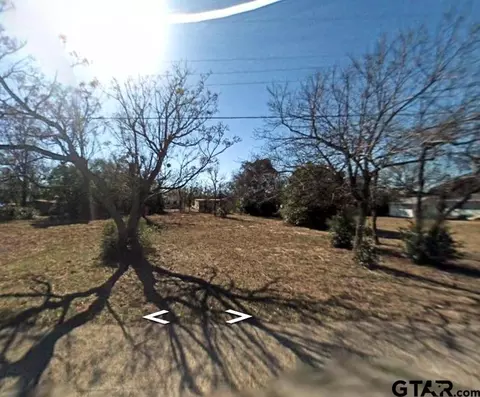 3104 Carden Ln, Tyler, TX 75701