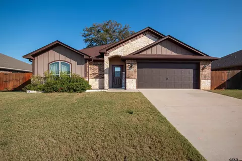 15326 Spring Oaks Dr, Lindale, TX 75771