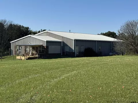 13880 Top Gun Dr, Frankston, TX 75763