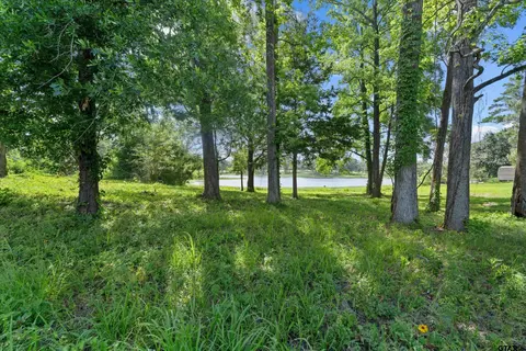 14502 Garden Valley Dr, Lindale, TX 75771