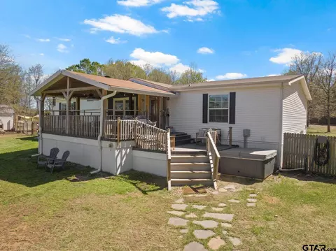535 NE County Road 2060, Mount Vernon, TX 75457