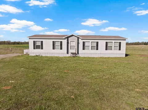 724 NE County Road 2170, Mount Vernon, TX 75457