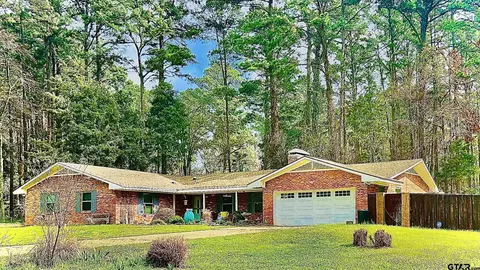 18058 Whispering Pines Rd, Flint, TX 75762