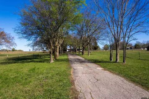 328 Fm 900, Mount Vernon, TX 75457
