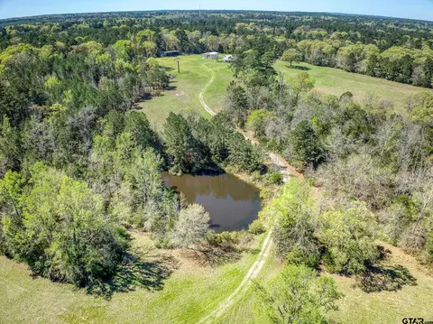 1162 An County Road 179, Elkhart, TX 75839