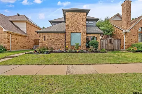 3010 Jomar Dr, Plano, TX 75075