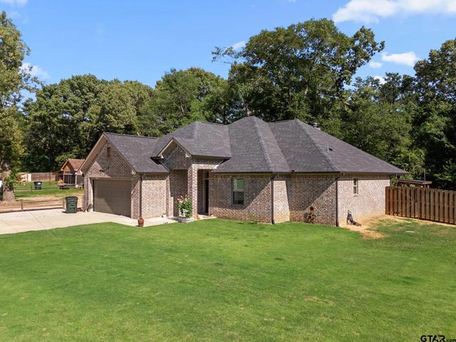 13497 Indian Dr, Tyler, TX 75709