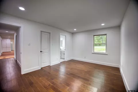 Bedroom - 515 Range Rd, Palestine, TX 75801 photo 2 of 2