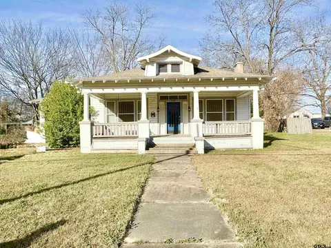 228 N Texas, Pittsburg, TX 75686
