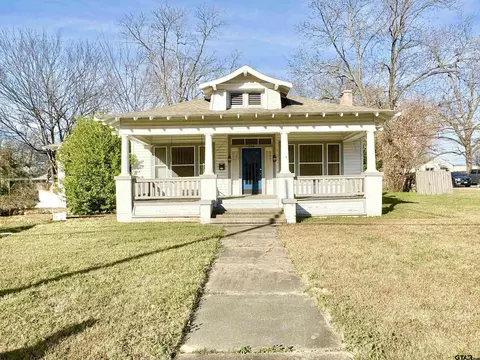 228 N Texas, Pittsburg, TX 75686
