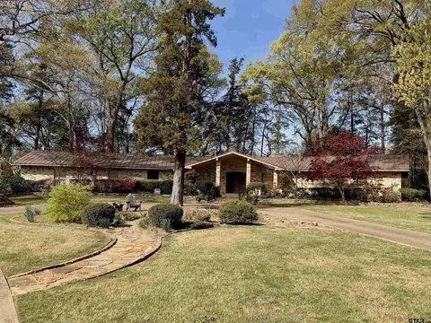 4810 Quail Crk, Mount Pleasant, TX 75455