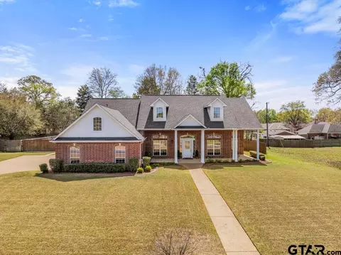 522 Susie, Chandler, TX 75758