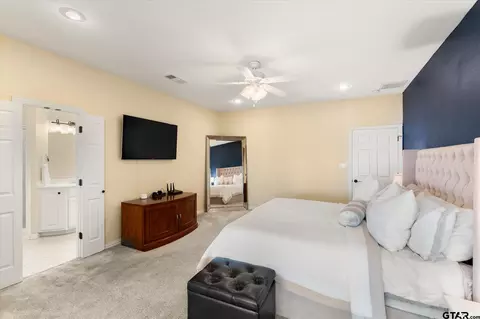 Bedroom - 270 Pr 5293, Yantis, TX 75497 photo 2 of 2