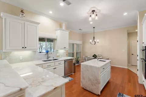 Kitchen - 270 Pr 5293, Yantis, TX 75497 photo 3 of 7