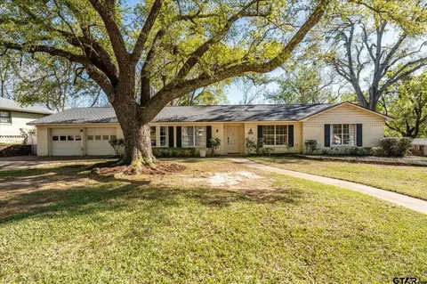 1805 De Charles St, Tyler, TX 75701