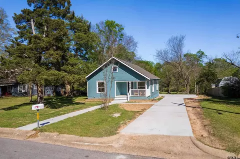 615 Holbrook St, Mount Vernon, TX 75457