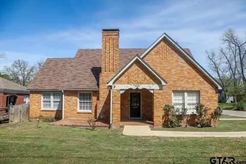 628 Troup, Tyler, TX 75701