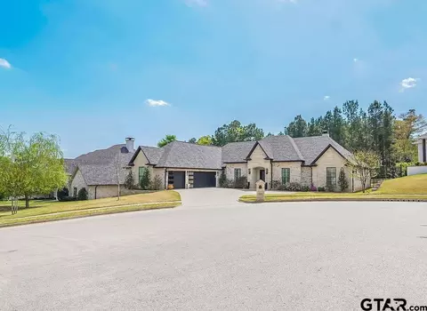 7521 Northlake Dr, Tyler, TX 75703
