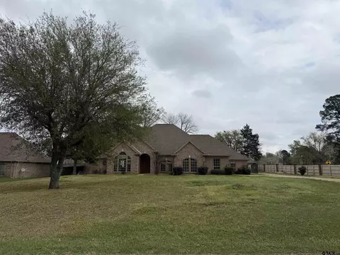 120 Burton, Longview, TX 75603