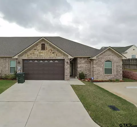 136 Letha Ct, Tyler, TX 75702