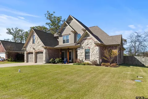 1203 Silver Oak St, Mount Pleasant, TX 75455