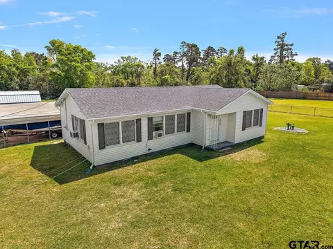 279 Fairview St, Rusk, TX 75785