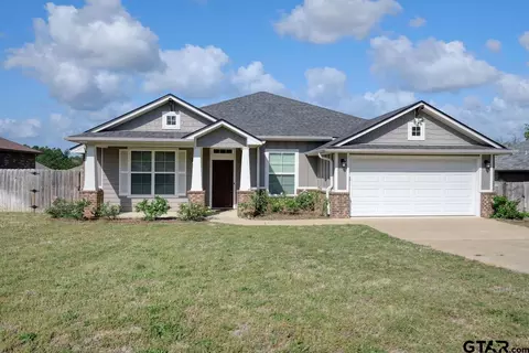 500 Asher Ln, Lindale, TX 75771