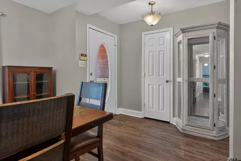 Entry Way - 5883 N I-20 Service Rd E, Marshall, TX 75672 photo 1 of 5
