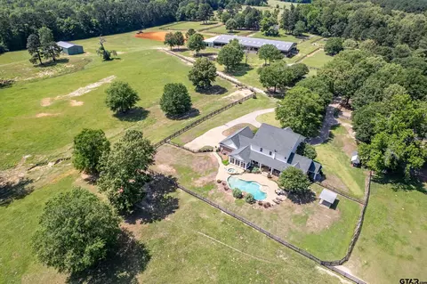 1852 Northridge Rd, Longview, TX 75605
