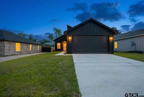 228 S Fenton Ave, Tyler, TX 75702