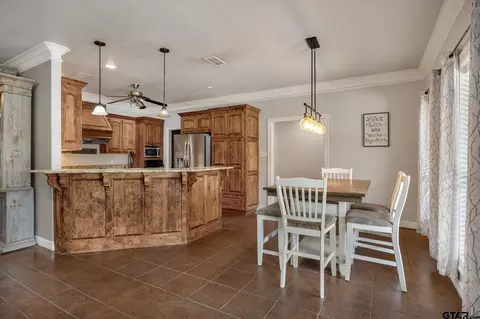 Other - 710 Willowood St, Longview, TX 75604 photo 3 of 7