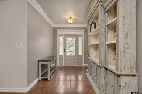 Entry Way - 710 Willowood St, Longview, TX 75604 photo 2 of 2