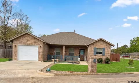 168 Tupelo St, Pittsburg, TX 75686