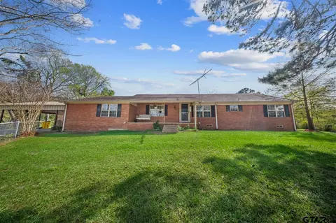 1018 E Fm 1798, Mount Enterprise, TX 75681