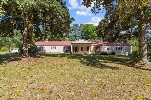 552 W State Highway 7, Crockett, TX 75835