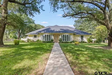 503 Pinehill Rd, Henderson, TX 75654