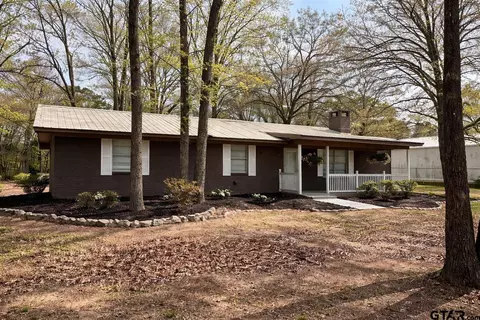 596 County Road 4218, Mount Pleasant, TX 75455