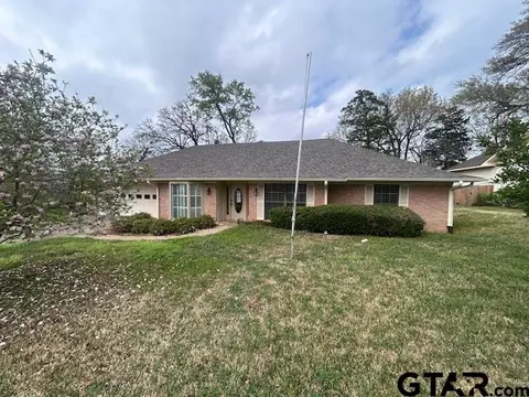 1608 Yosemite Dr, Tyler, TX 75703