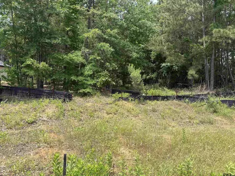 7545 Northlake Dr, Tyler, TX 75703