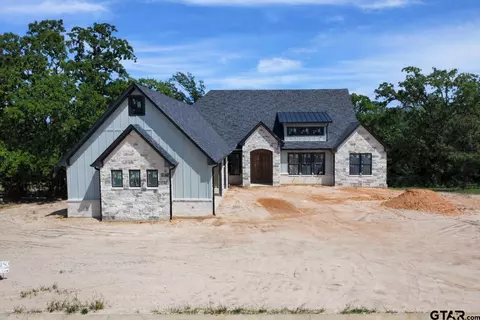 16950 Sawyer Way, Lindale, TX 75771