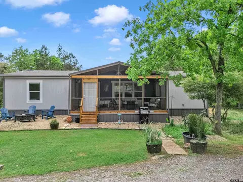 4976 S Fm 315, Chandler, TX 75758