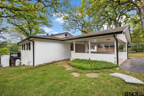 Exterior - 532 E Hideaway Ln, Hideaway, TX 75771 photo 1 of 9