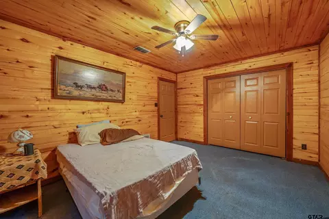 Bedroom - 192 Pr 7533, Hawkins, TX 75765 photo 4 of 5