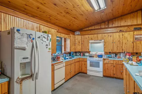 Kitchen - 192 Pr 7533, Hawkins, TX 75765 photo 1 of 1