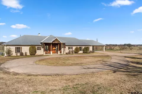 240 Private Road 1613, Mount Pleasant, TX 75455