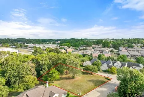 605 Ridgecreek Dr, Tyler, TX 75703