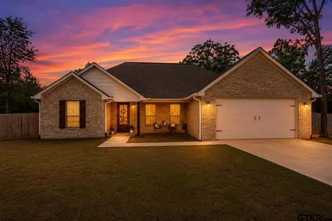 19379 Cedarpark Pl, Lindale, TX 75771