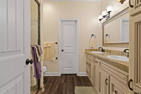 Bath - 108 Private Road 1412, Longview, TX 75604 photo 2 of 5